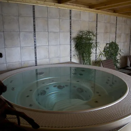 El Bronco Western Ranch Üdülőközpont Izsák